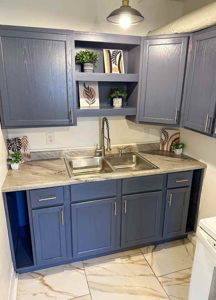 2600 Kingman Blvd #12