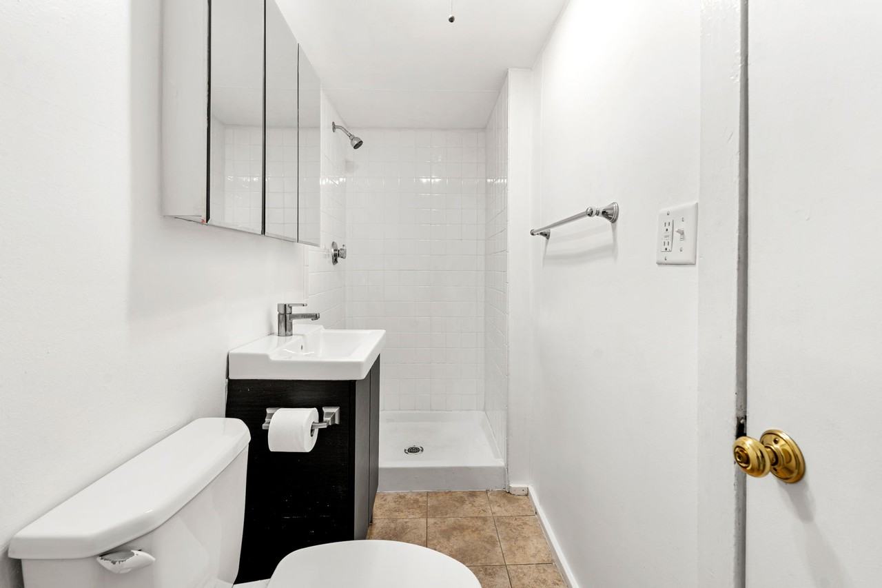 22 Waltham St #A2 - Photo 6 of 12