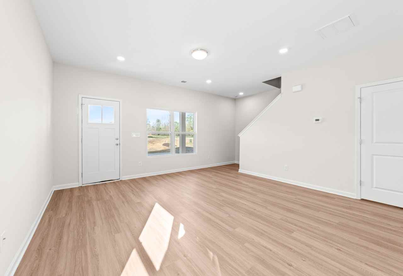 1132 N 14th St - Photo 5 of 27