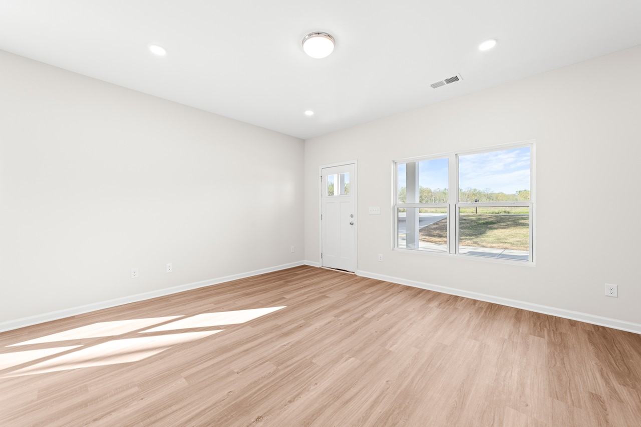 1132 N 14th St - Photo 6 of 27