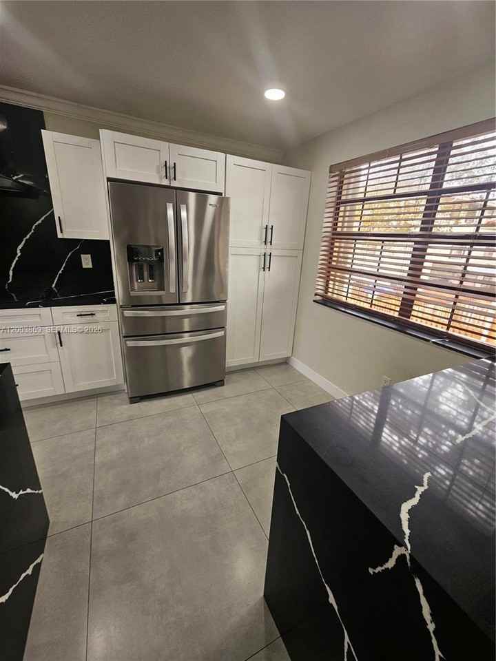 9846 Hammocks Blvd #107 - Photo 6 of 19