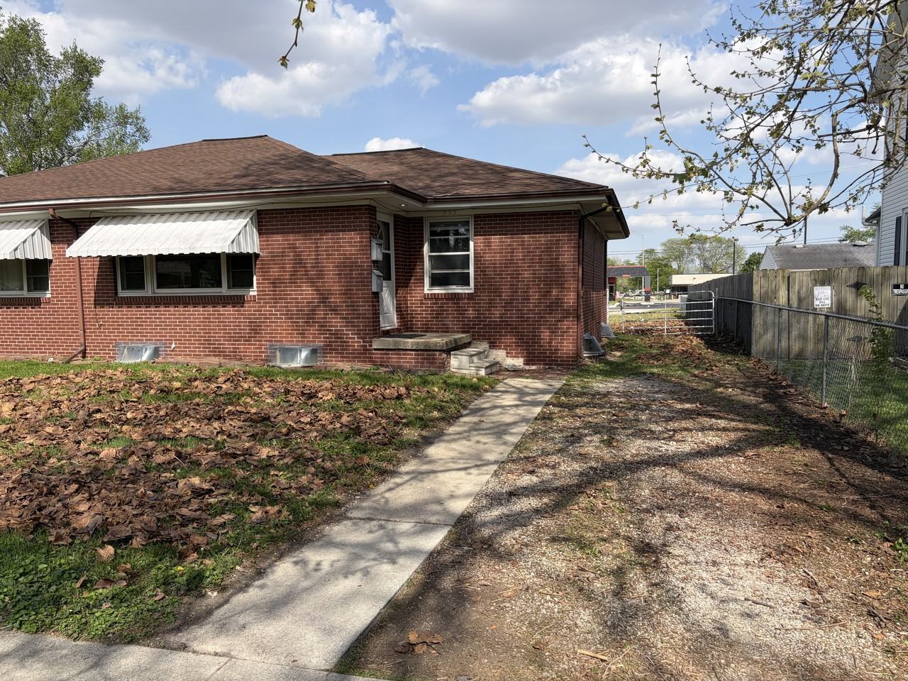 335 S Garrard St - Photo 3 of 20