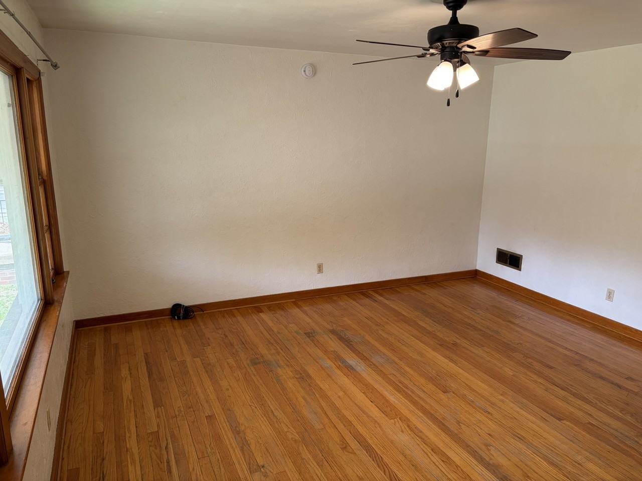 335 S Garrard St - Photo 4 of 20