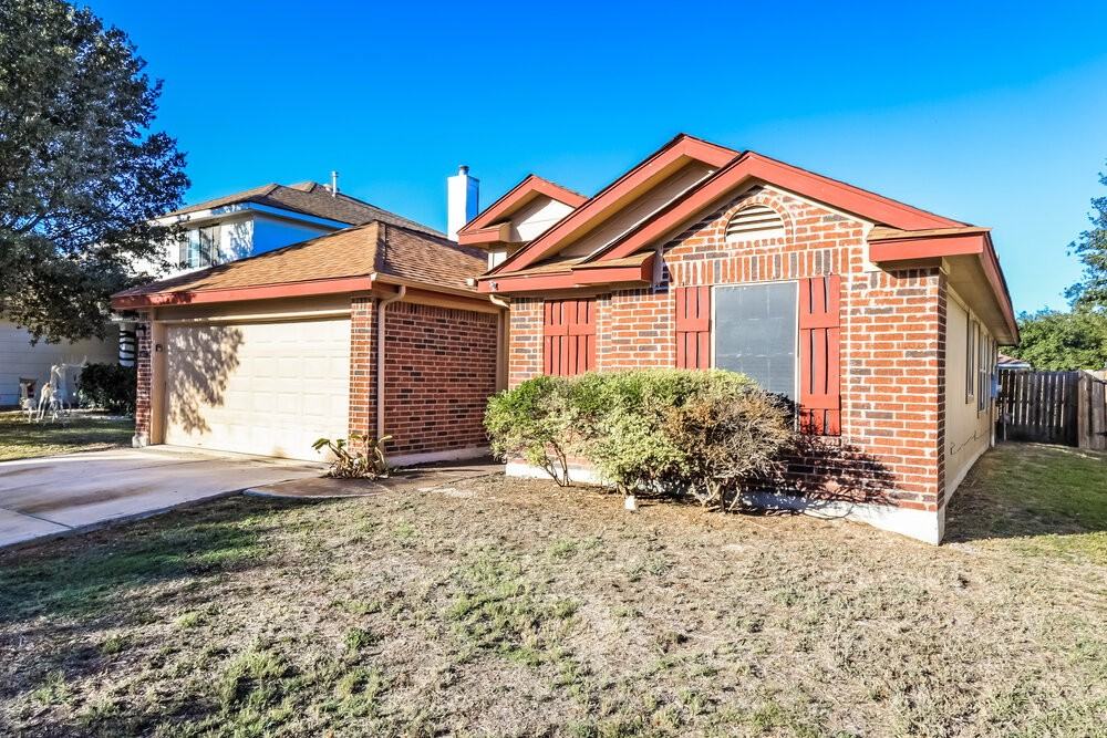 8443 Rita Blanca St - Photo 3 of 16