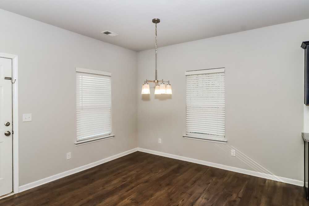 1017 Helms Rd - Photo 7 of 17