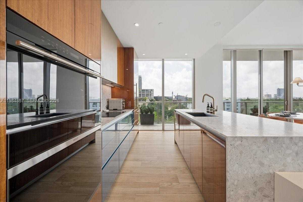 Blaine St & Tigertail Ave - Photo 7 of 26