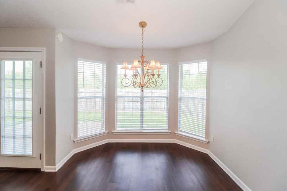 10316 Cottage Oaks Dr - Photo 7 of 17