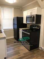 50 E 412 - Photo 1 of 1