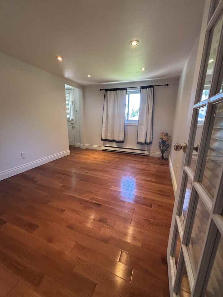 4 Hughes Street - Photo 5 of 18