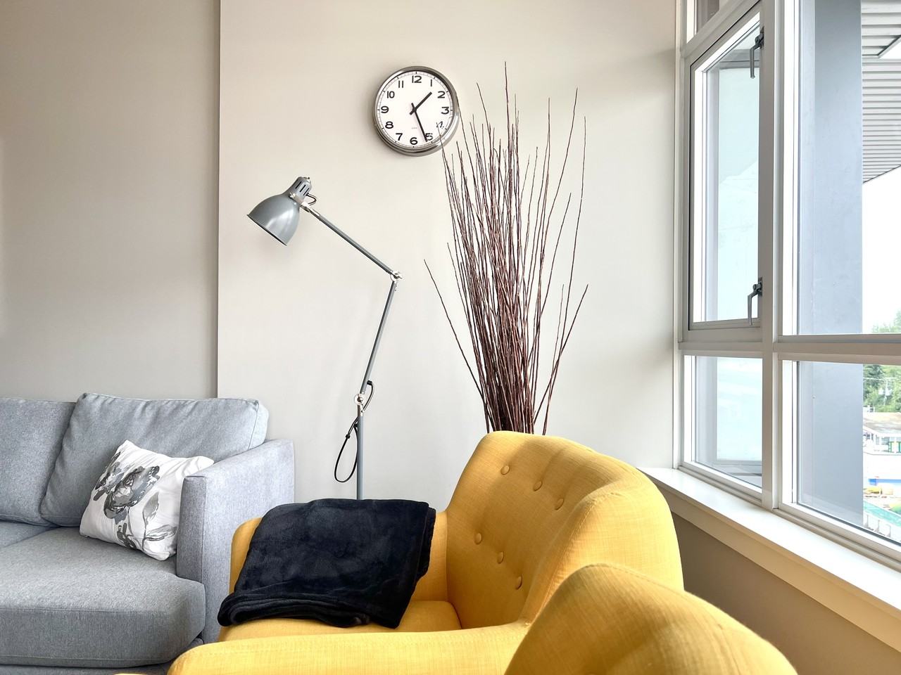 2080 West Broadway #767 - Photo 5 of 24