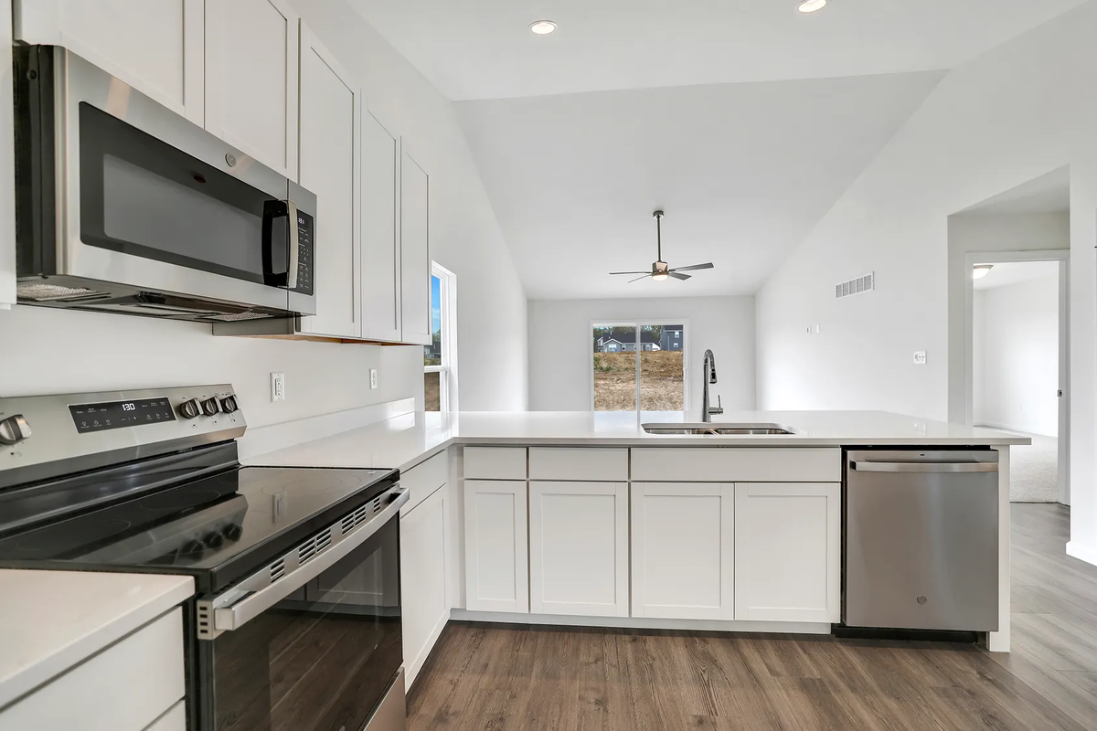 728 Courtshire Xing - Photo 7 of 21