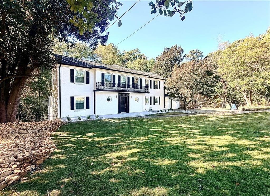 200 W Paces Ferry Rd Nw - Photo 2 of 46