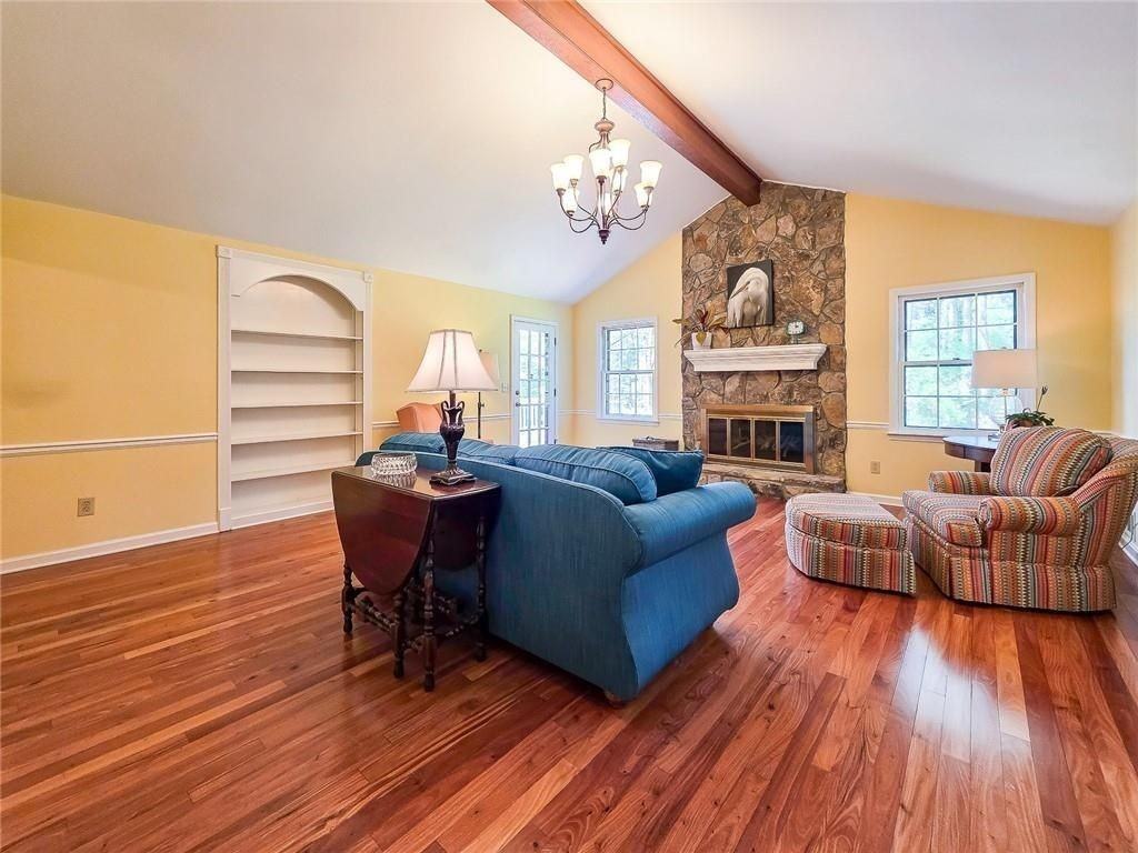 4093 Deerbrook Way Sw - Photo 6 of 9