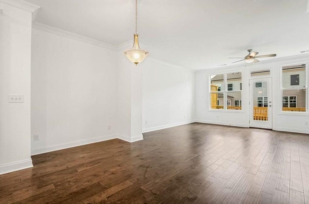 4590 Sims Park Overlook - Photo 3 of 16