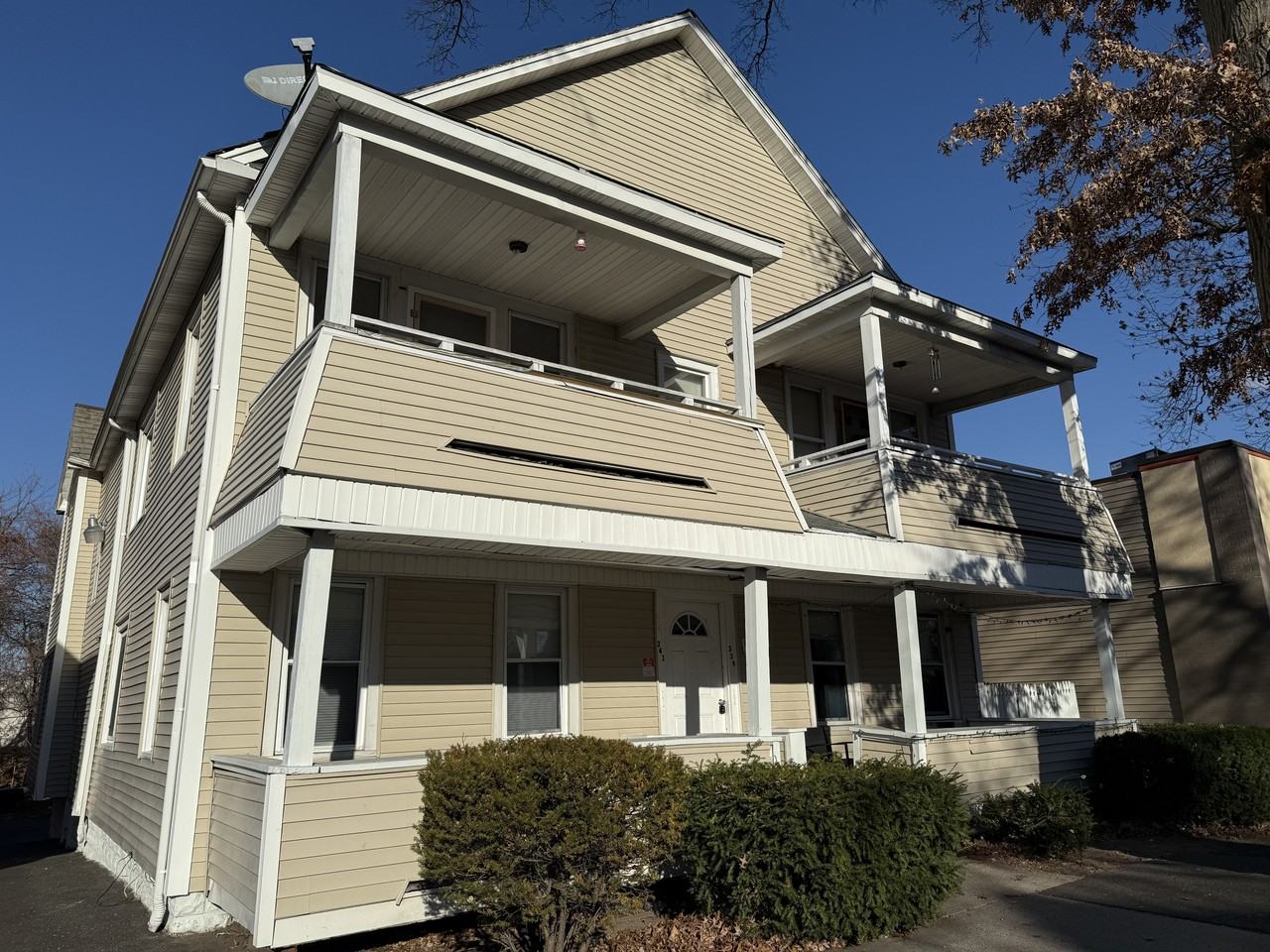 339-341 Allen St #2L, Springfield, MA 01108 - Photo 2 of 2