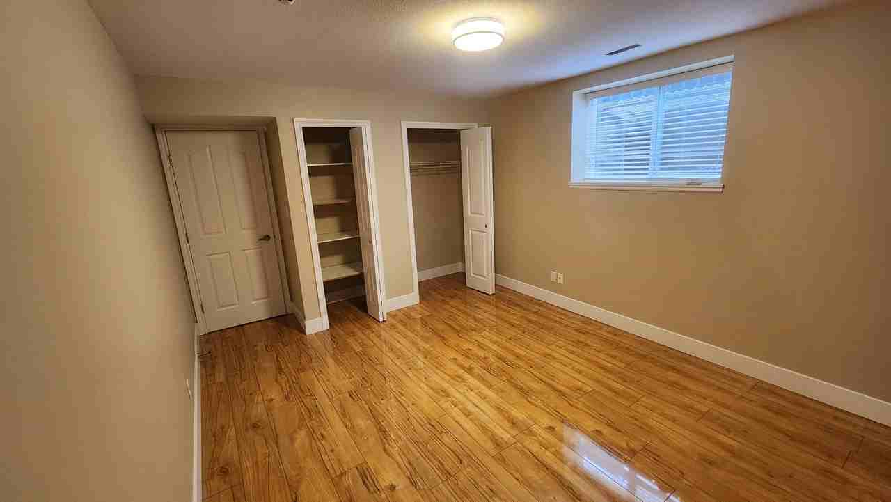 15537 109A Avenue - Photo 5 of 9