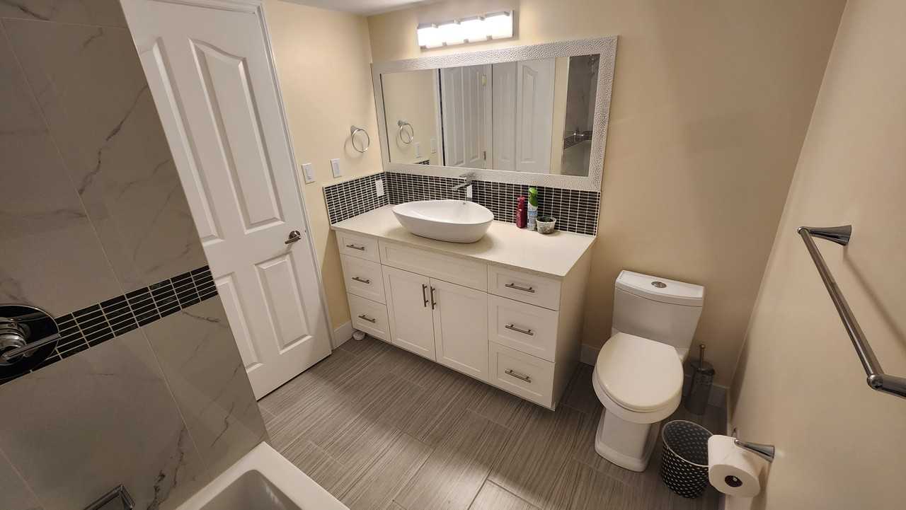 15537 109A Avenue - Photo 6 of 9