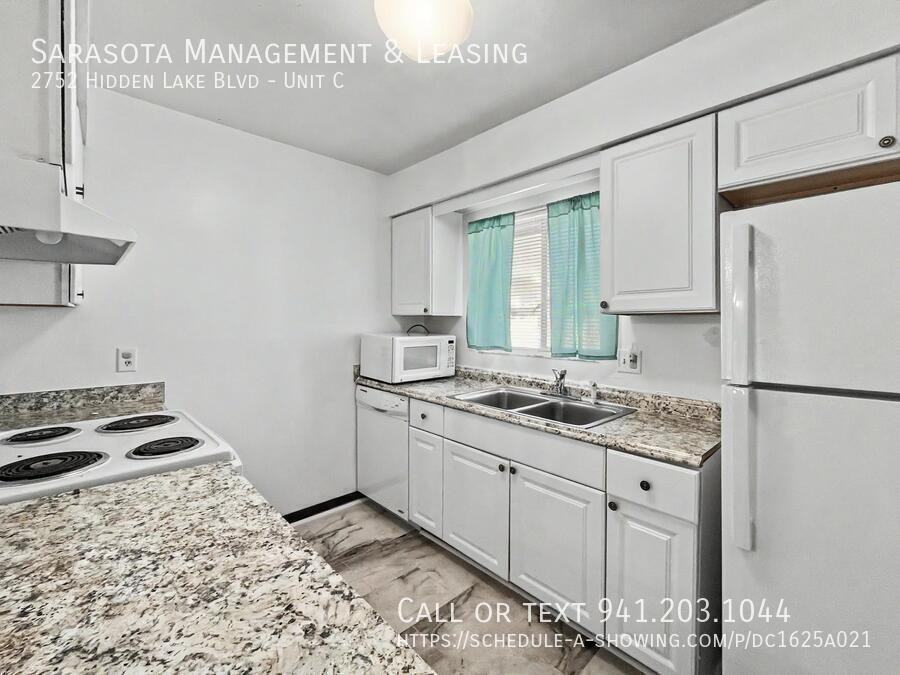 2752 Hidden Lake Blvd #C - Photo 6 of 22