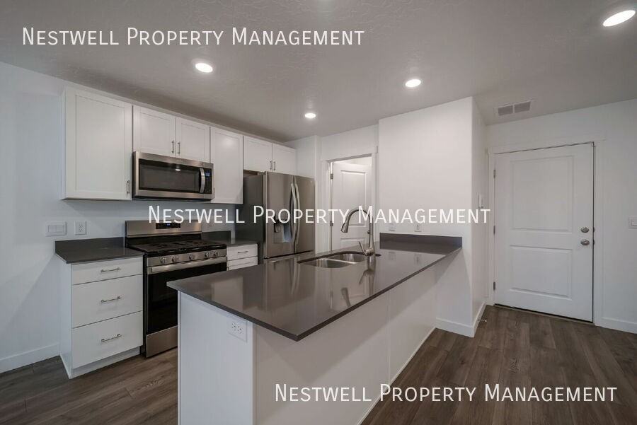 1168 E Dogwatch Dr - Photo 5 of 20