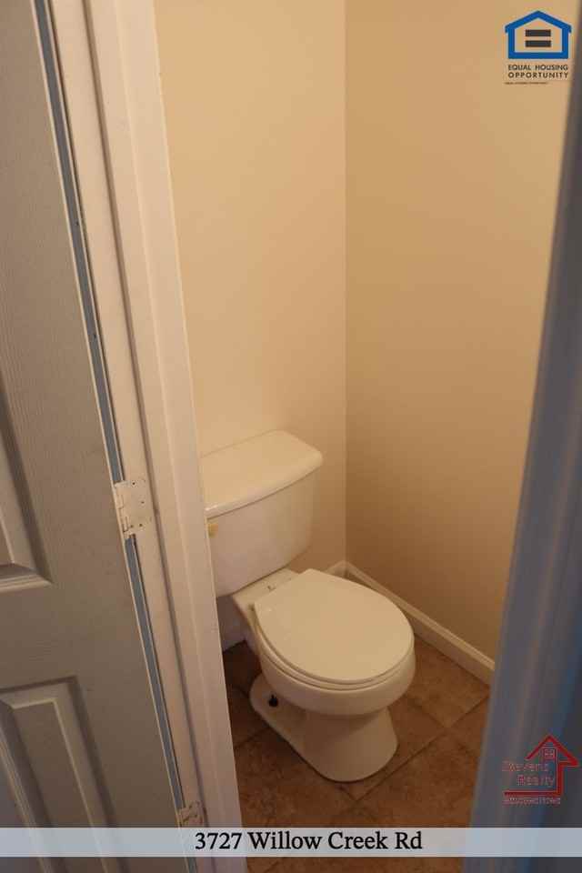 3725 Willow Creek Rd - Photo 7 of 15