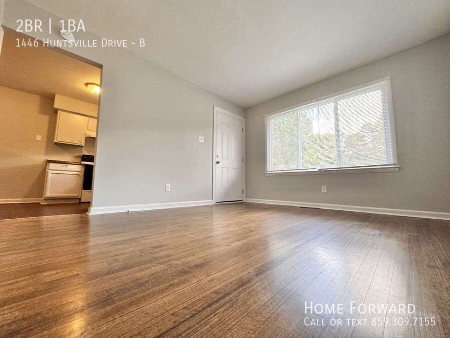 1446 Huntsville Dr #B - Photo 5 of 14