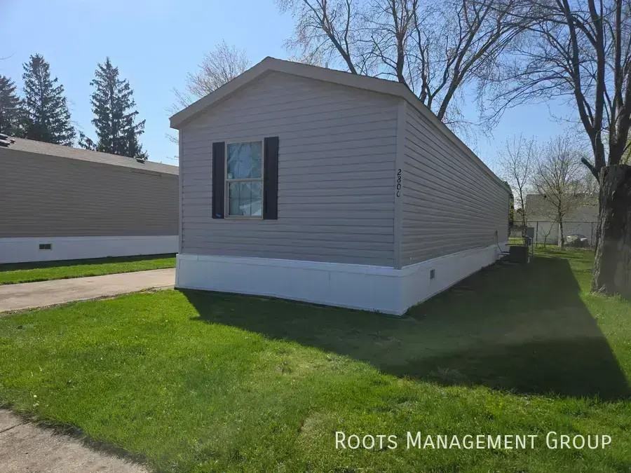 2800 Gemini St - Photo 2 of 22