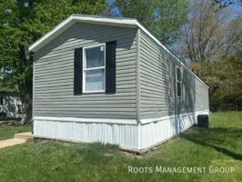 featured image of 8500 N Dundee Rd