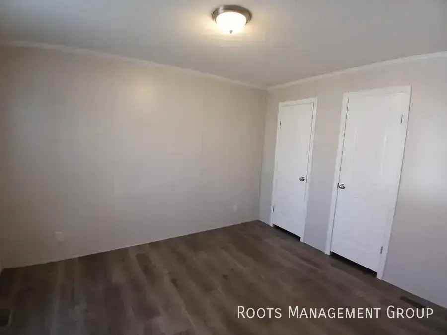 614 Carriage Lane Est #614 - Photo 4 of 11