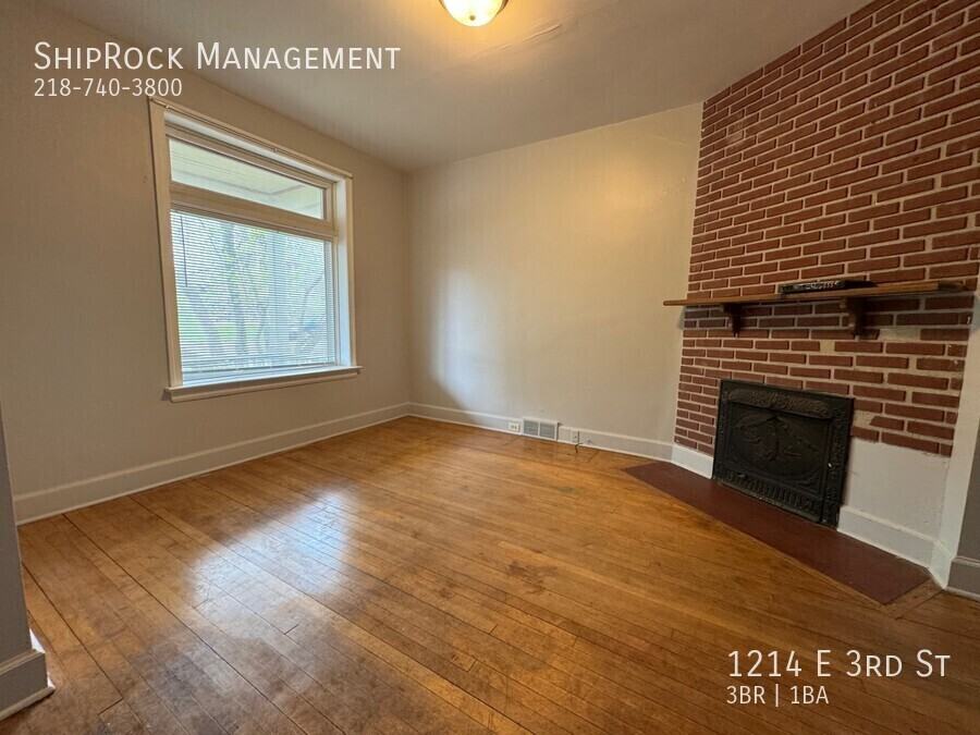 1214 E 3rd St - Photo 5 of 15