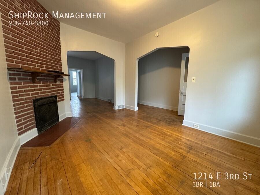 1214 E 3rd St - Photo 6 of 15