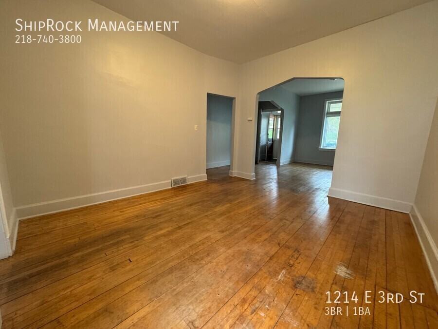 1214 E 3rd St - Photo 7 of 15