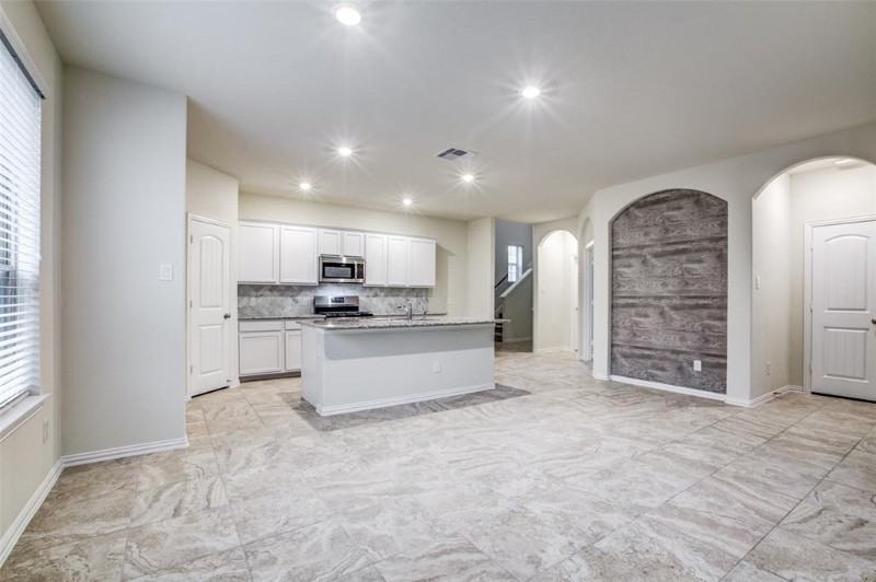 4354 Umber Shadow Dr - Photo 7 of 18