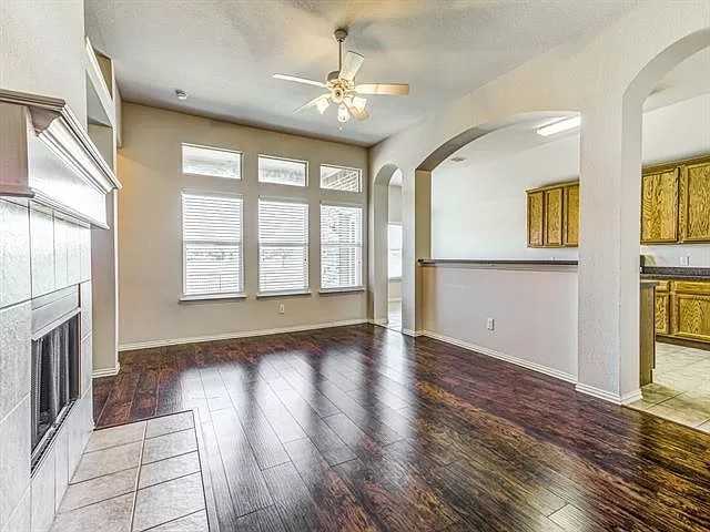 2761 Cascade Cove Dr - Photo 5 of 25