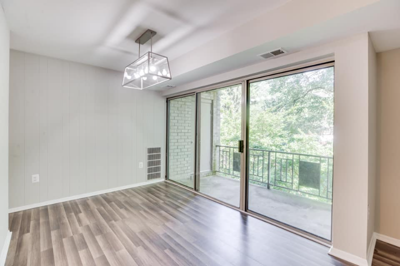 5200 Crossfield Ct - Photo 3 of 15