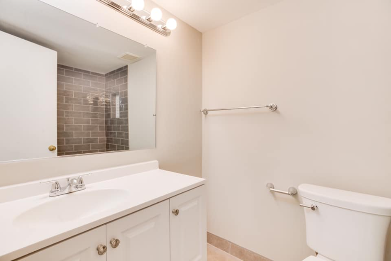 5200 Crossfield Ct - Photo 7 of 15