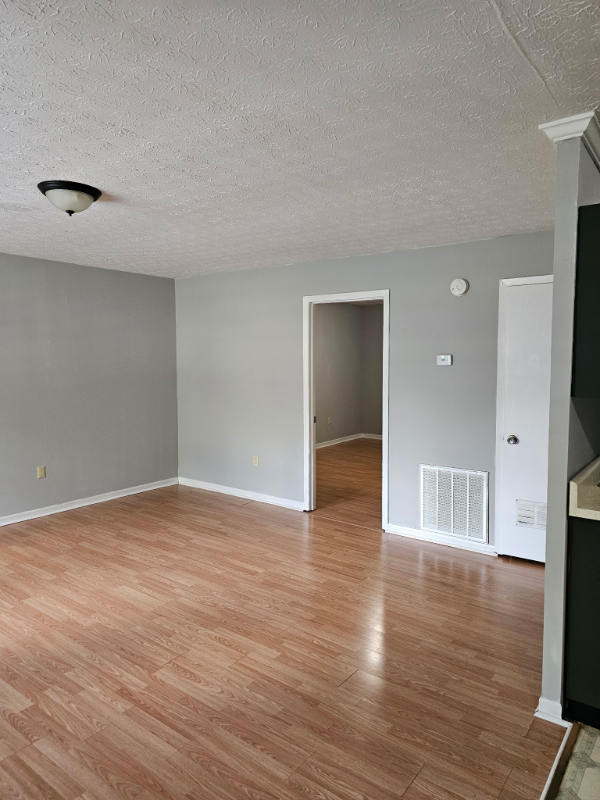 165 Midway Dr #A - Photo 7 of 7