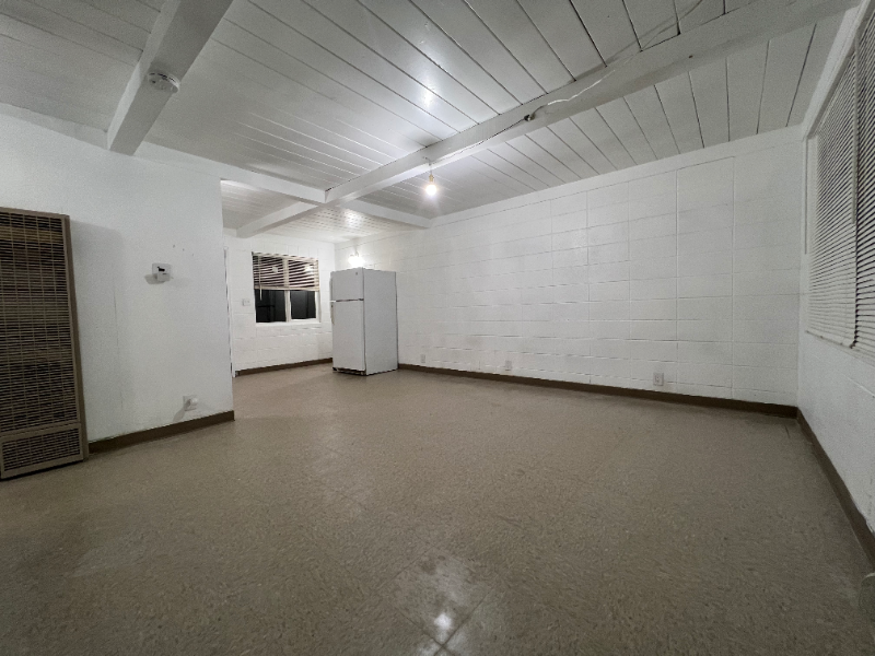 927 S Thorne Ave - Photo 3 of 25