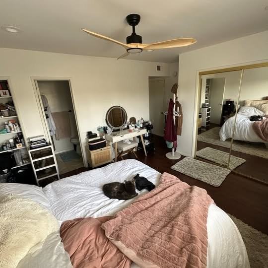 6227 Morse Ave #304 - Photo 2 of 7