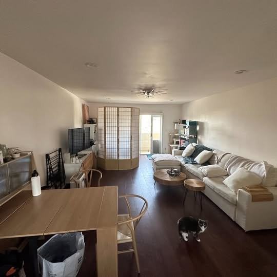 6227 Morse Ave #304 - Photo 4 of 7