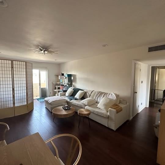 6227 Morse Ave #304 - Photo 7 of 7