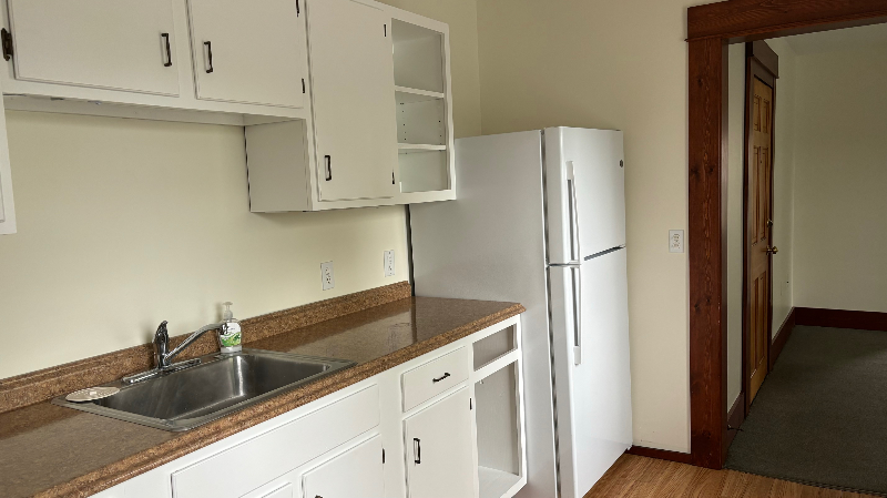 261 Main St #4 - Photo 6 of 11