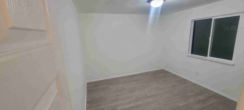 657 Patricia Dr - Photo 6 of 19