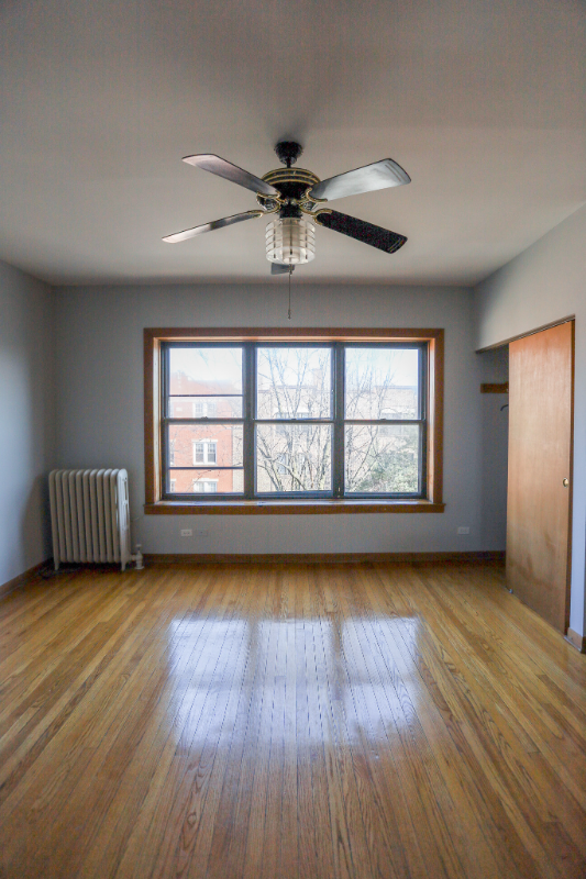 1340 W Foster Ave #1E - Photo 5 of 12