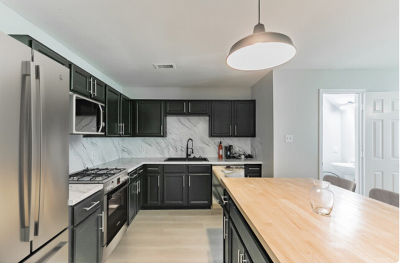 23395 High Point St - Photo 5 of 5