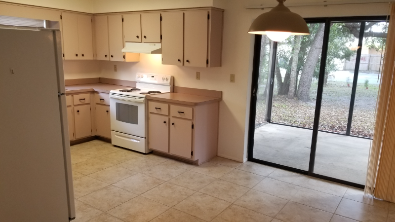 7450 Mead Dr - Photo 5 of 19