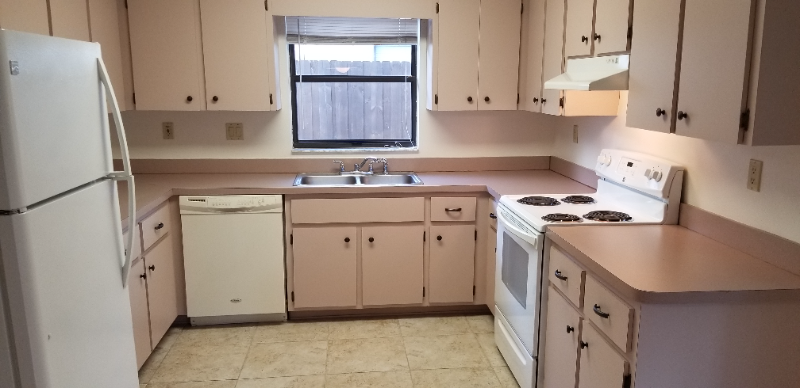 7450 Mead Dr - Photo 6 of 19