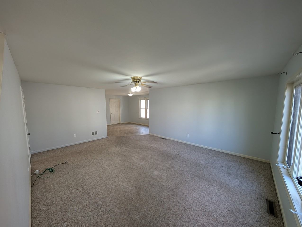 92 Harrison Pl - Photo 6 of 18