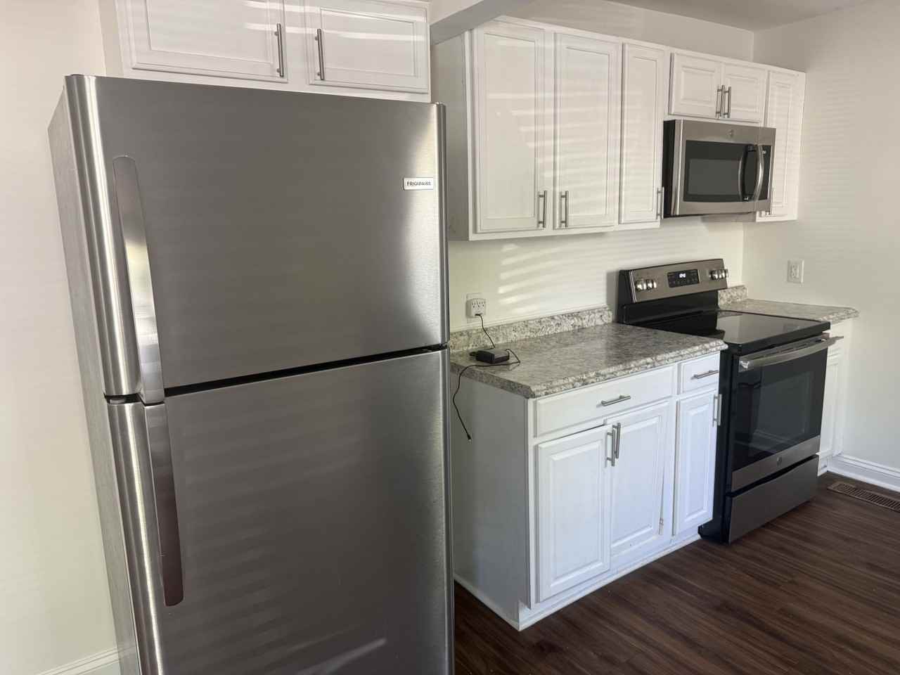 2301 Lawndale Dr #NA - Photo 4 of 11