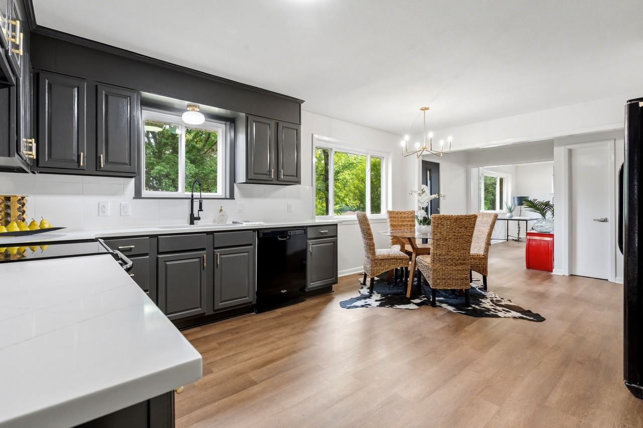 1704 Thornton Ferry Rd #NA - Photo 3 of 28