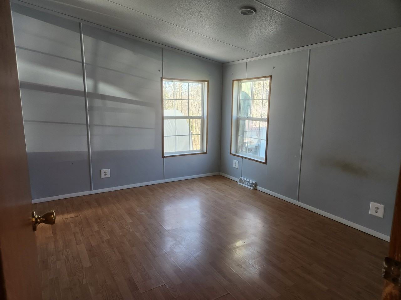 34 Blue Mountain Hts - Photo 3 of 6